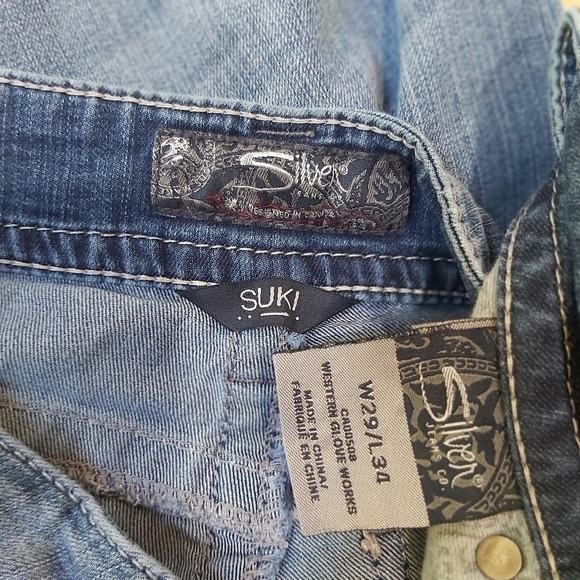 📣2/40$📣 SILVER Suki jeans size 29 - Picture 8 of 8